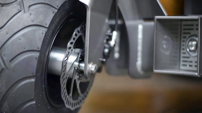 works-electric-rover-brake-macro